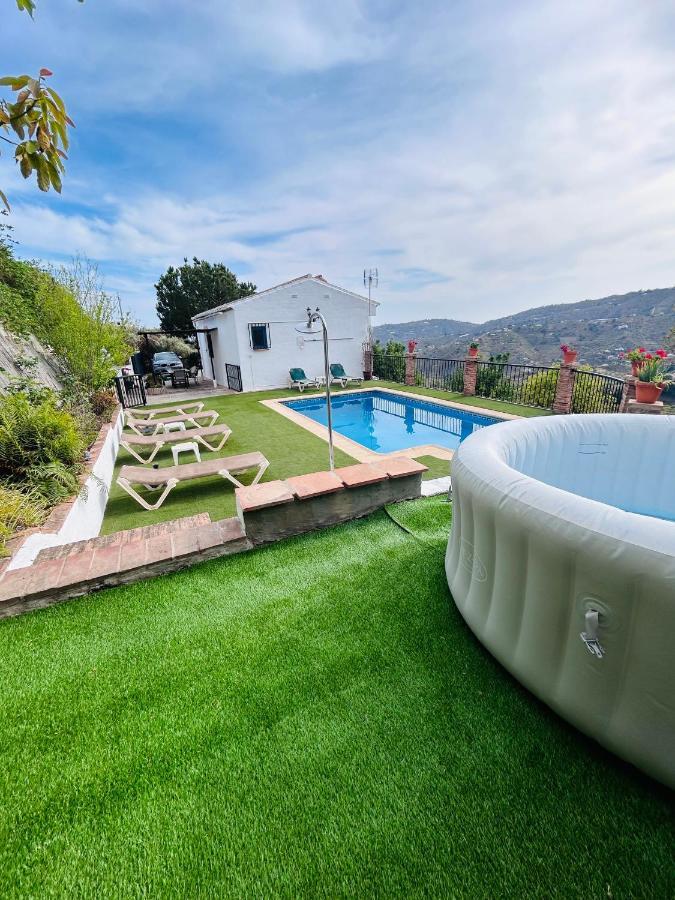 Villa En Frigiliana Con Piscina Y Jacuzzi Екстериор снимка