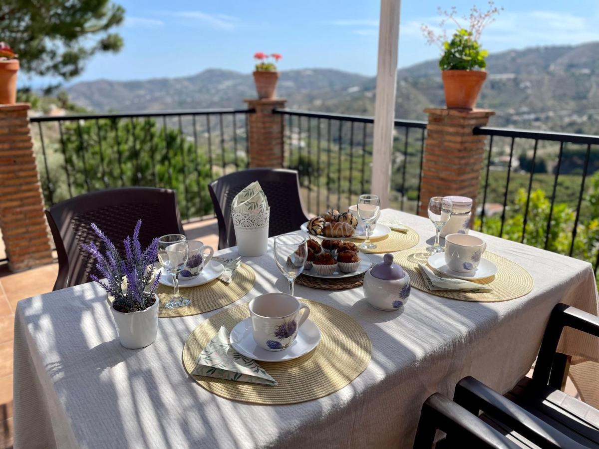 Villa En Frigiliana Con Piscina Y Jacuzzi Екстериор снимка